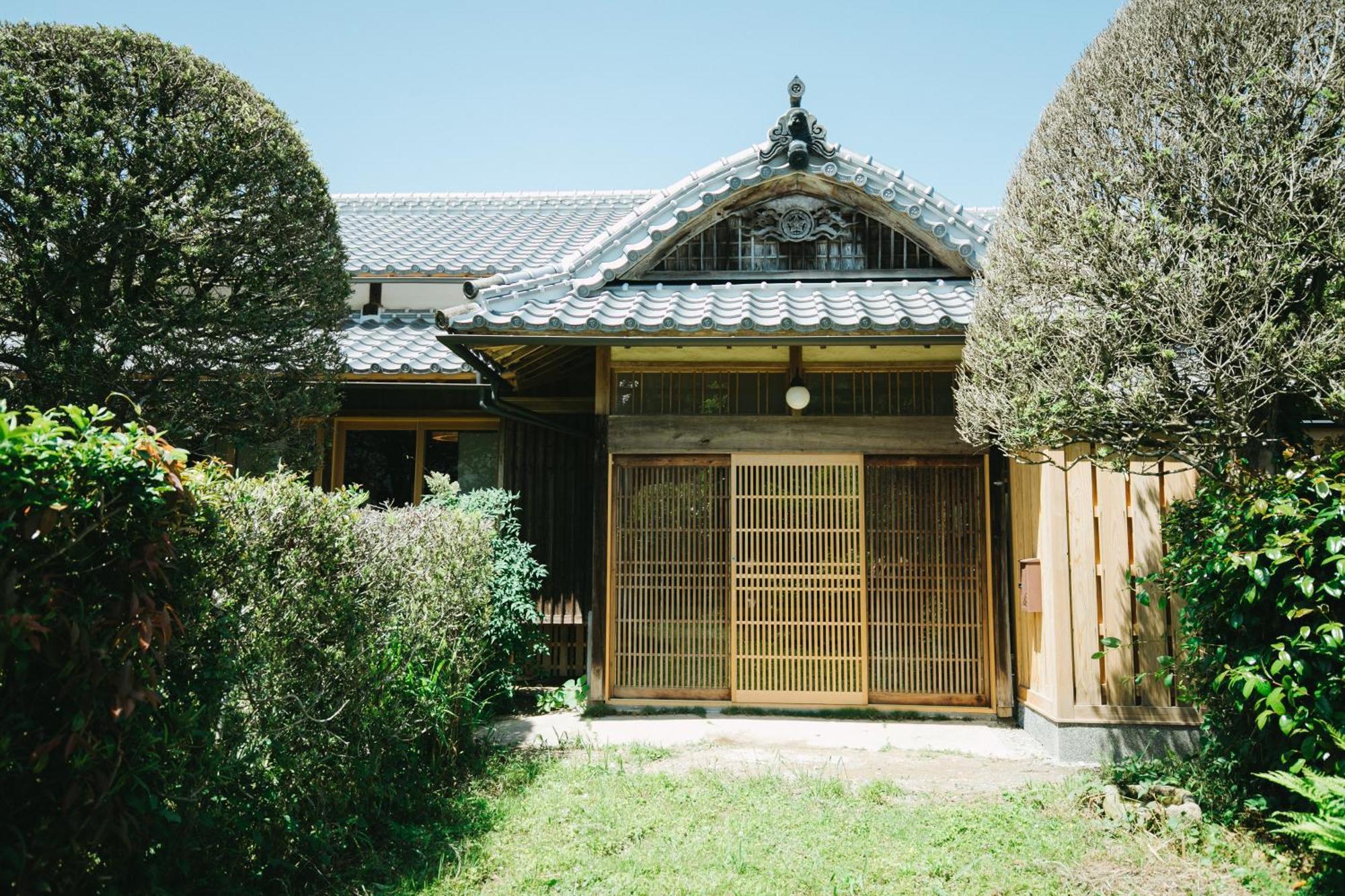 Rita Izumifumoto Hotel Izumi  Exterior photo